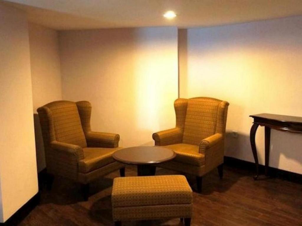 Kyriad Bumiminang Hotel Padang  Zewnętrze zdjęcie