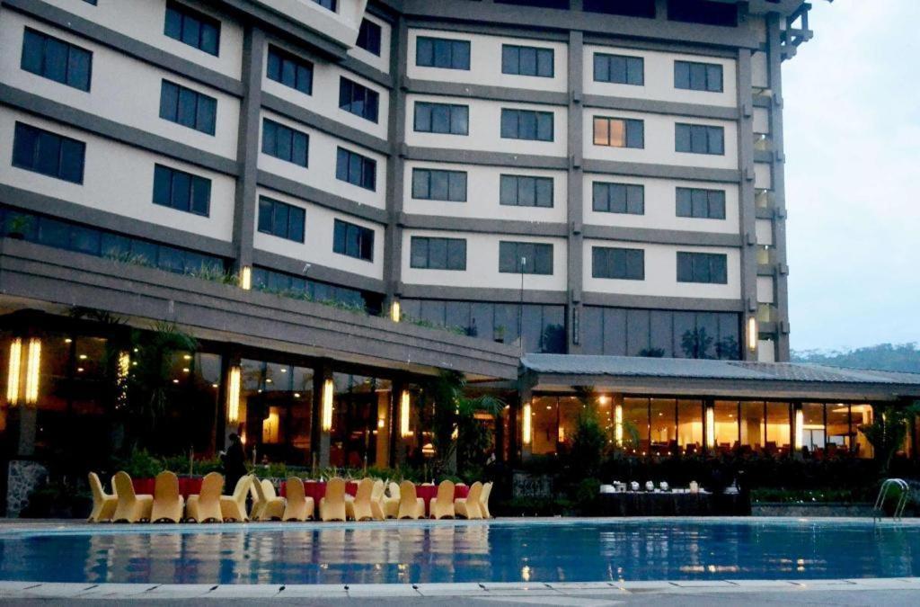 Kyriad Bumiminang Hotel Padang  Zewnętrze zdjęcie