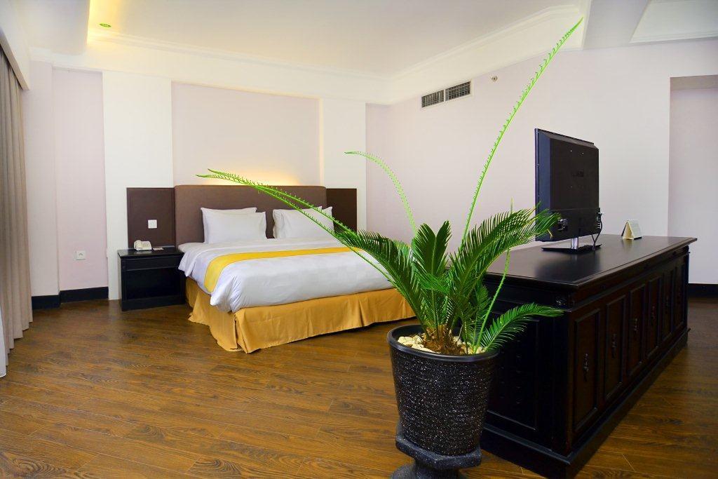 Kyriad Bumiminang Hotel Padang  Zewnętrze zdjęcie