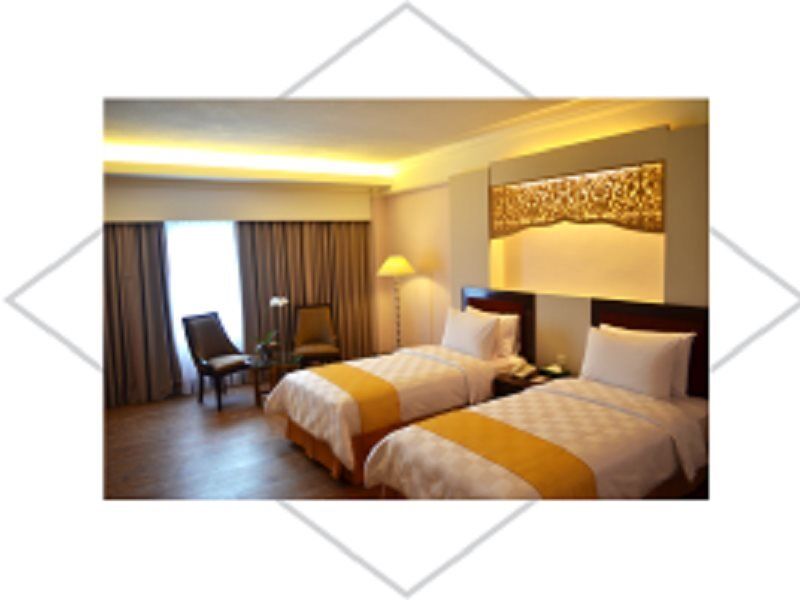 Kyriad Bumiminang Hotel Padang  Zewnętrze zdjęcie